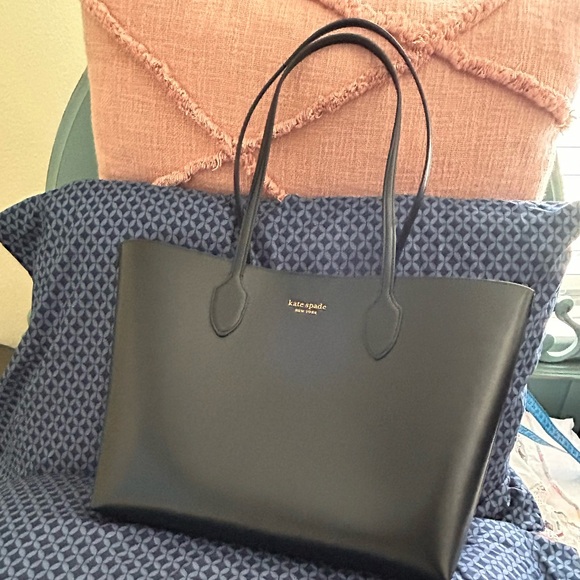 KATE SPADE Large Black ALL DAY Tote Shoulder Bag w/Tan Detachable Pouch - Picture 6 of 10